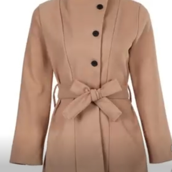 Women's Winter Coat with Belt - Picture 2 of 7